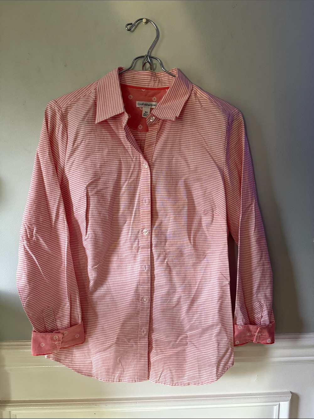 croft & barrow Pink and White Striped Long-Sleeve Button-Down Shirt